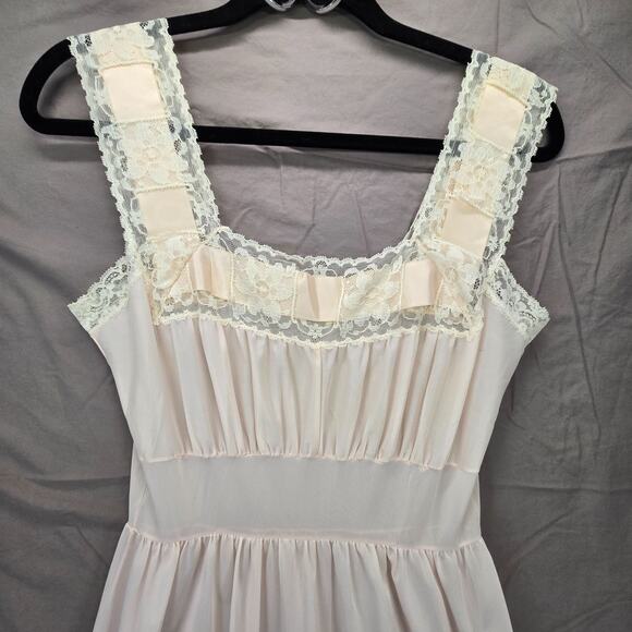 VTG Van Raalte Nightgown 32 S 50s White Chiffon Lace Babydoll Coquette Romantic - Picture 2 of 12